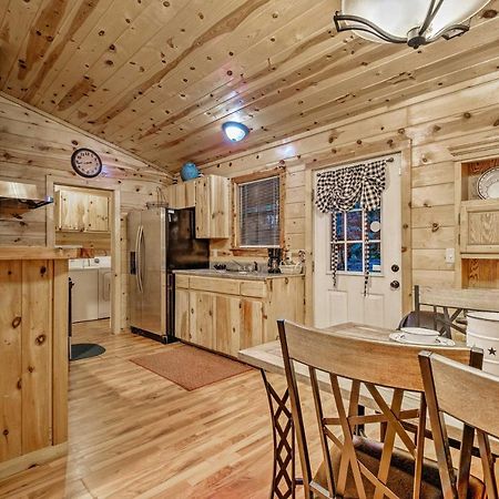 Broken Bow Starlight Cabin With Private Hot Tub! Exterior foto