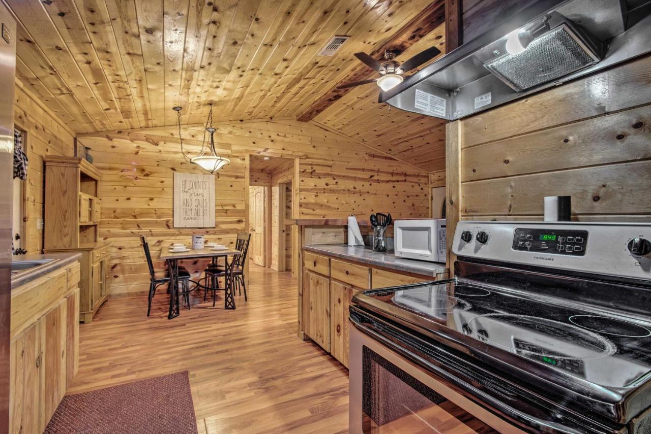 Broken Bow Starlight Cabin With Private Hot Tub! Exterior foto