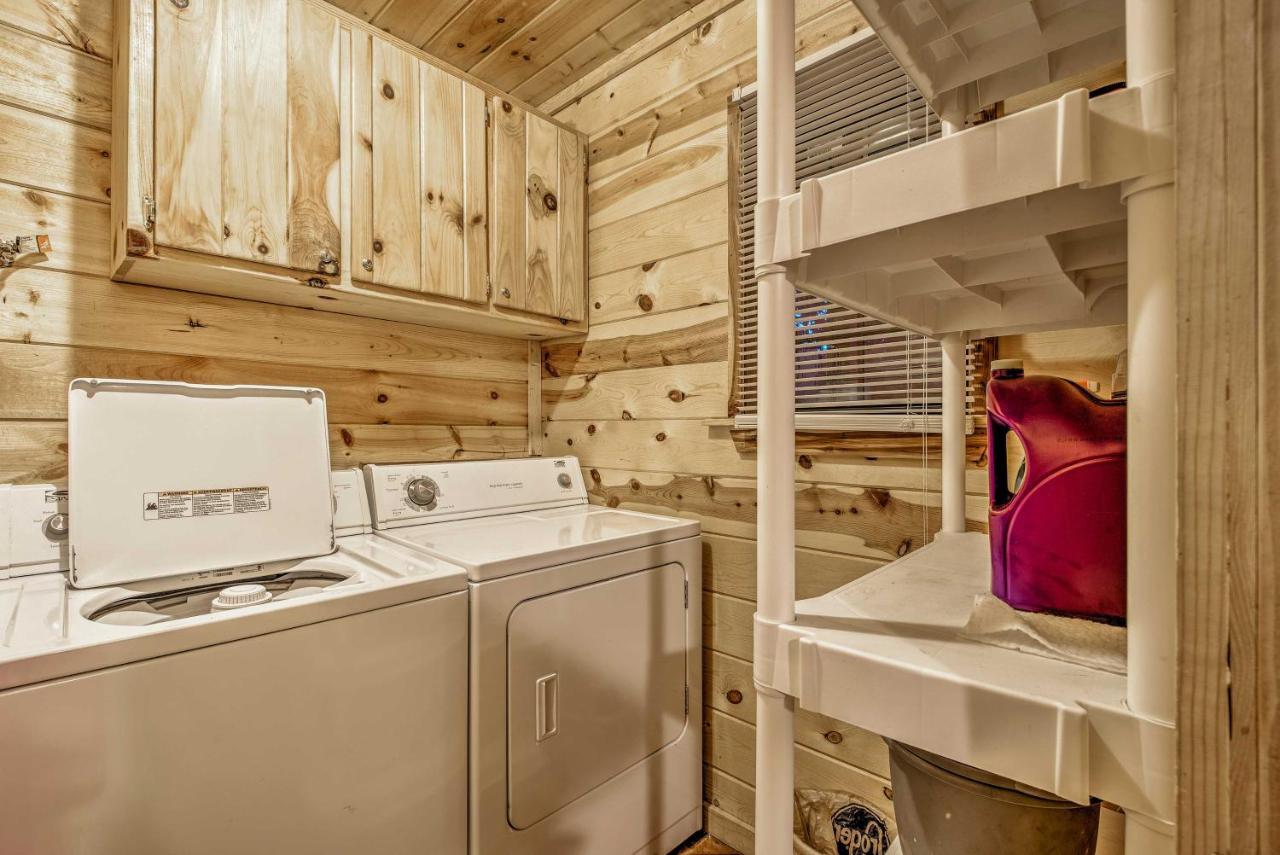 Broken Bow Starlight Cabin With Private Hot Tub! Exterior foto